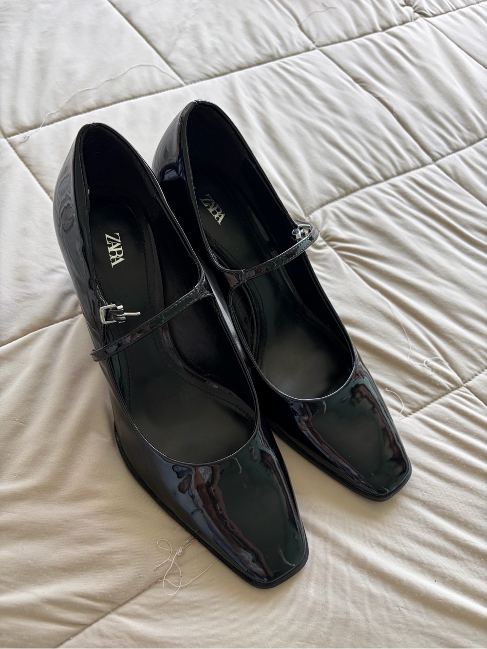 Zara Ladies Black Mary Jane 2” Heel